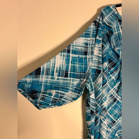 Catherine’s Chiffon Plaid Plus Size blouse size 5x - Picture 4 of 9